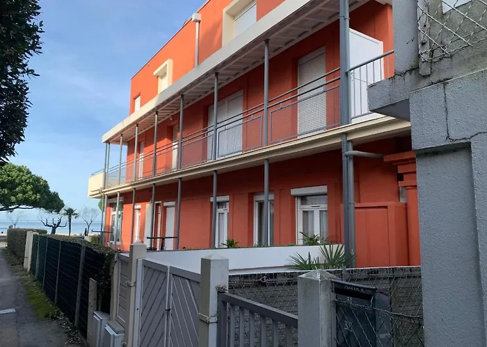 Hunier By Interhome דירה *