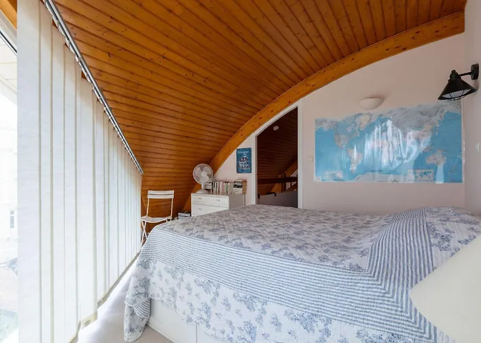 Hunier By Interhome דירה *