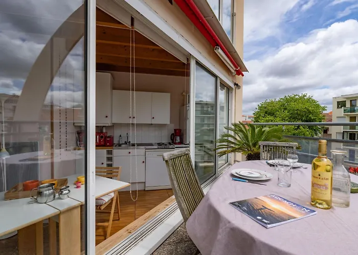 Hunier By Interhome דירה *